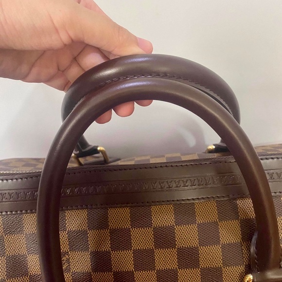 Louis Vuitton Vaslav Travel Tote - Picture 14 of 16